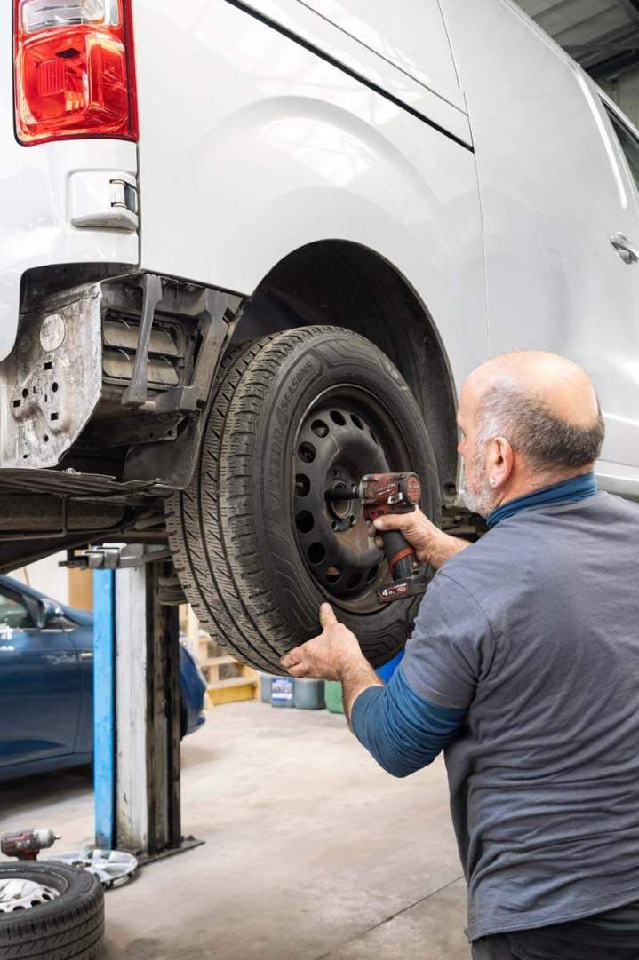 Montage pneu Brie-Comte-Robert