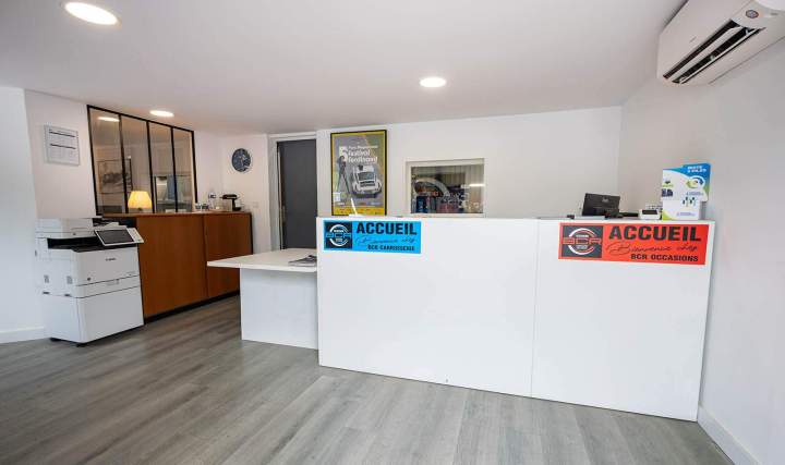 Garage carrosserie et magasin de voitures d'occasion Brie-Comte-Robert